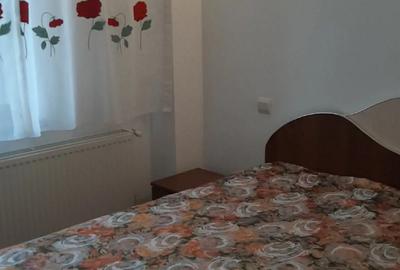 PROPRIETAR vand ap 2 cam, et 2 in vila. Parcare. Bacau - 3