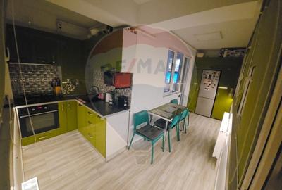 Vanzare apartament 3 camere - 5