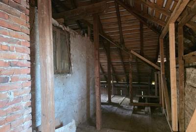 Casă cu 5 camere cu Teren 2800 Mp în Poienarii Burchii - 18