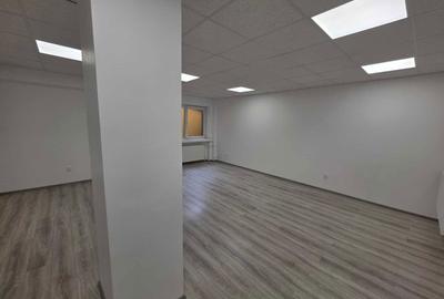 Spațiu comercial, de 35 mp, în Romană