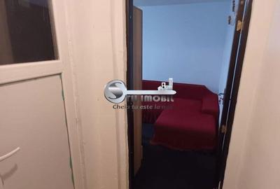 Apartament cu 2 camere nedecomandat, mobilat în Podu Roș