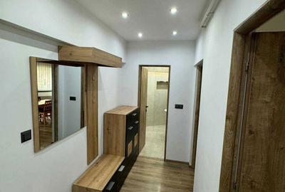 Apartament cu 3 camere decomandat în Central - 8