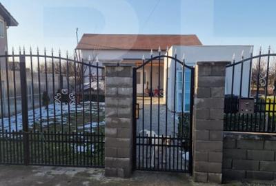 Casă cu 3 camere cu Teren 190 Mp în Central