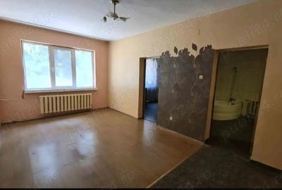 Apartament spa?ios 2 camere, zona CET Constan?a, proprietar - 6