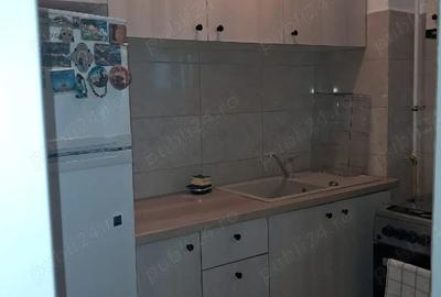 Garsonieră decomandată în Astra - 2