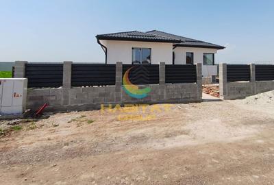 Casă individuală cu 3 camere cu Canalizare în Vidra - 4