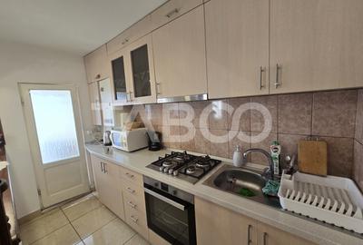 Apartament 3 camere 52 mpu balcon 3 m zona Valea Aurie - 5