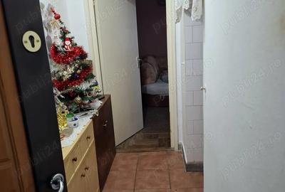 Vand!!! Ap 1 cam zona Garii - 3