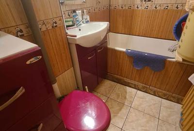 Garsonieră decomandată în Apărătorii Patriei - 2