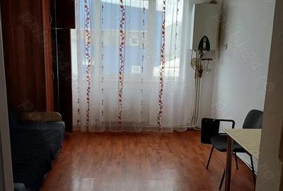 Garsonieră semidecomandată în Central - 1