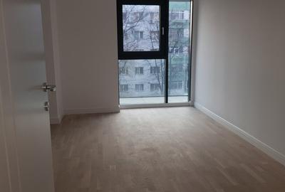 Apartament cu 2 camere semidecomandat în Centru Civic