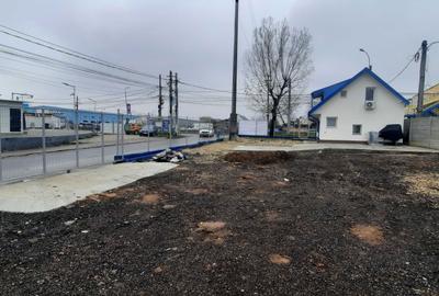 Spațiu comercial, în Central - 3