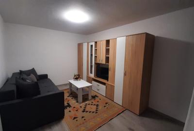 Garsoniera de inchiriat - 3