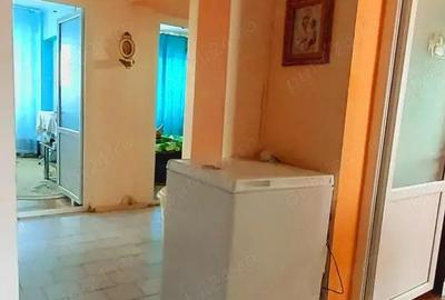 Apartament 3 camere cf.1 dec. etajul 8 cu pod, Cal. Calarasilor - Calarasi 4 - 1