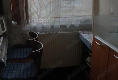 Apartament 2 camere Pia?a Revolu?iei