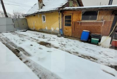 Casă cu 2 camere cu Teren 480 Mp în Plopi - 5