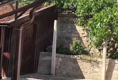 Casă cu 4 camere cu Teren 500 Mp în Orșova - 2