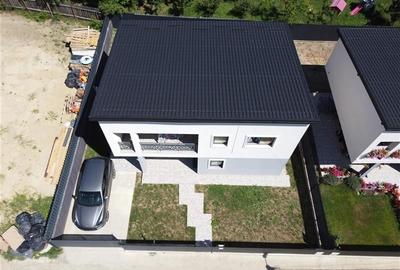 Casa deosebita, zona linistita de case, Visan. - 3