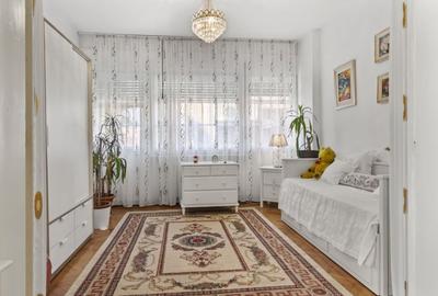 Apartament 4 camere, 117 mp,etaj 1, ultracentral - P-ta Sfintii Voievozi, ASE - 4