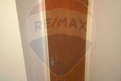 DE VANZARE Apartament cu 2 camere in zona Titan - 26