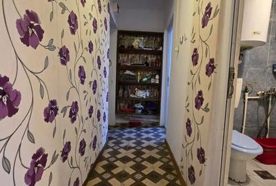 Apartament cu 3 camere semidecomandat în Neptun - 9