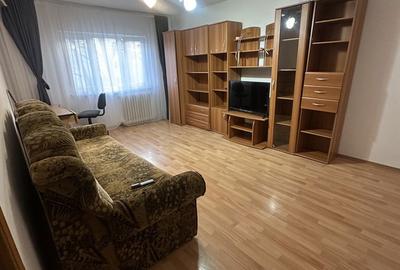 Apartament cu 2 camere decomandat în Nufărul - 5