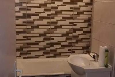 Garsonieră decomandată în Unirii