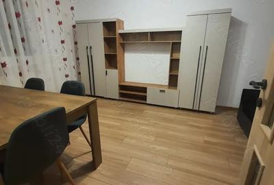 Apartament cu 2 camere decomandat în Central - 9