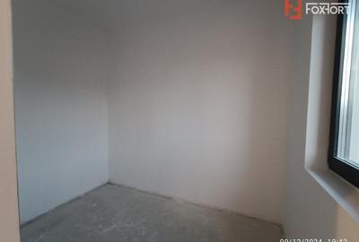 Casă individuală cu 4 camere cu Canalizare în Giroc - 9