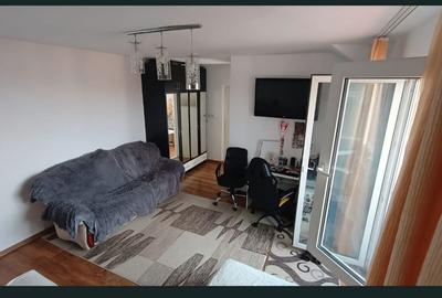 Apartament cu 2 camere semidecomandat în Confecții - 4