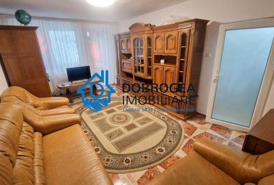 Apartament cu 3 camere decomandat, mobilat în Spitalului