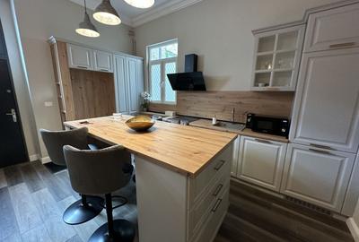Apartament cu 3 camere decomandat în Ultracentral - 9