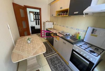 Inchiriez apartament 2 camere zona Str.Babadag - 2