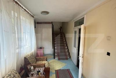 Casa cu etaj, 160 mp utili, 1352 mp teren, zona Burdujeni - 2