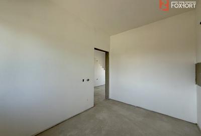 Triplex cu 4 camere, 115 mp, 3 bai - Zona Sacalaz - 4