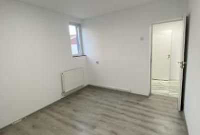 Casă la curte 260mp de vânzare Excelentă   Sălaj Bachus Sector 5 - 9