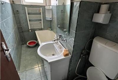 Mobilat și utilat et intermediar ?n spate la Secția 3 Mobilat și utilat et intermediar ?n spate la Secția 3 - 7