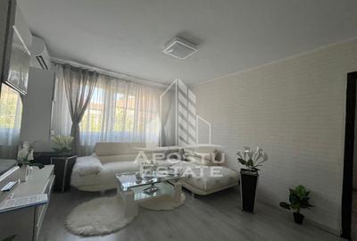 Apartament cu 3 camere, semidecomandat, renovat, Spitalul...