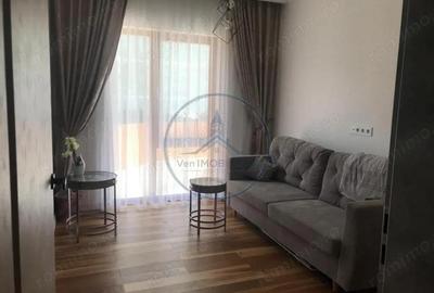 Ap. de lux central, cu terasa de 45 mp, gradina de 90 mp ?i 2 parcari - 12
