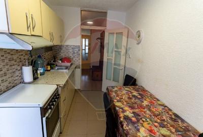 Apartament cu 3 camere de vanzare zona Eminescu, Deva - 12