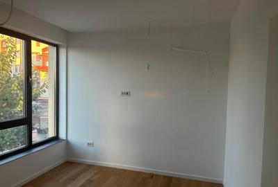 Vila deosebita de vanzare - zona Mamaia Nord pe malul laculu - 16