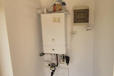 Casă individuală cu 9 camere cu Canalizare în Central - 28