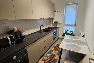 Apartament cu 3 camere decomandat în Păcii - 2