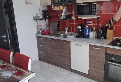 Apartament cu 2 camere decomandat în Rahova - 3