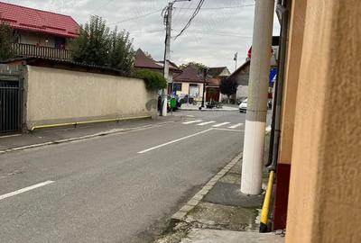 Casă cu 4 camere în Central - 3