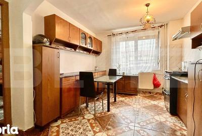 Apartament cu 2 camere semidecomandat în Cantemir