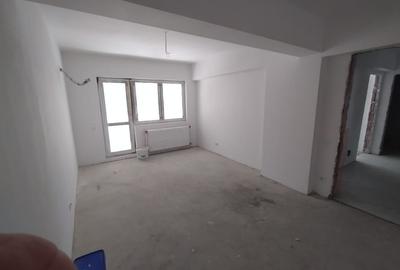 Apartament Decomandat Centrala Proprie Etaj 1