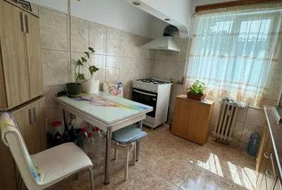 Ap 2 cam conf 1 A semidec, 3/4 Cina - 2