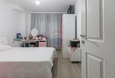 Casă / Vilă cu 4 camere de vânzare în Cartier - Gheraiesti - 7