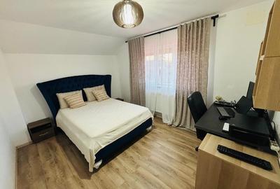 Casă de vânzare P+M, 174 mp construiți, teren 691 mp - 10